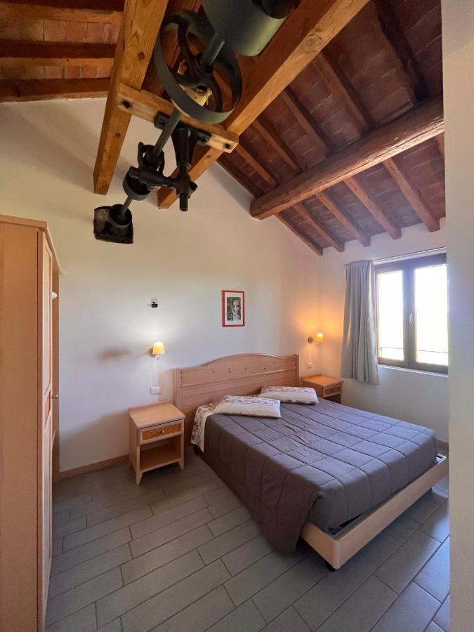 Hotel Il Mulino B&B Vaiano  Rum bild