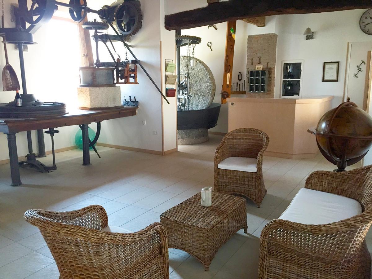 Hotel Il Mulino B&B Vaiano  Exteriör bild